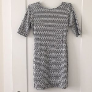 Grey and white zig zag patterned dress